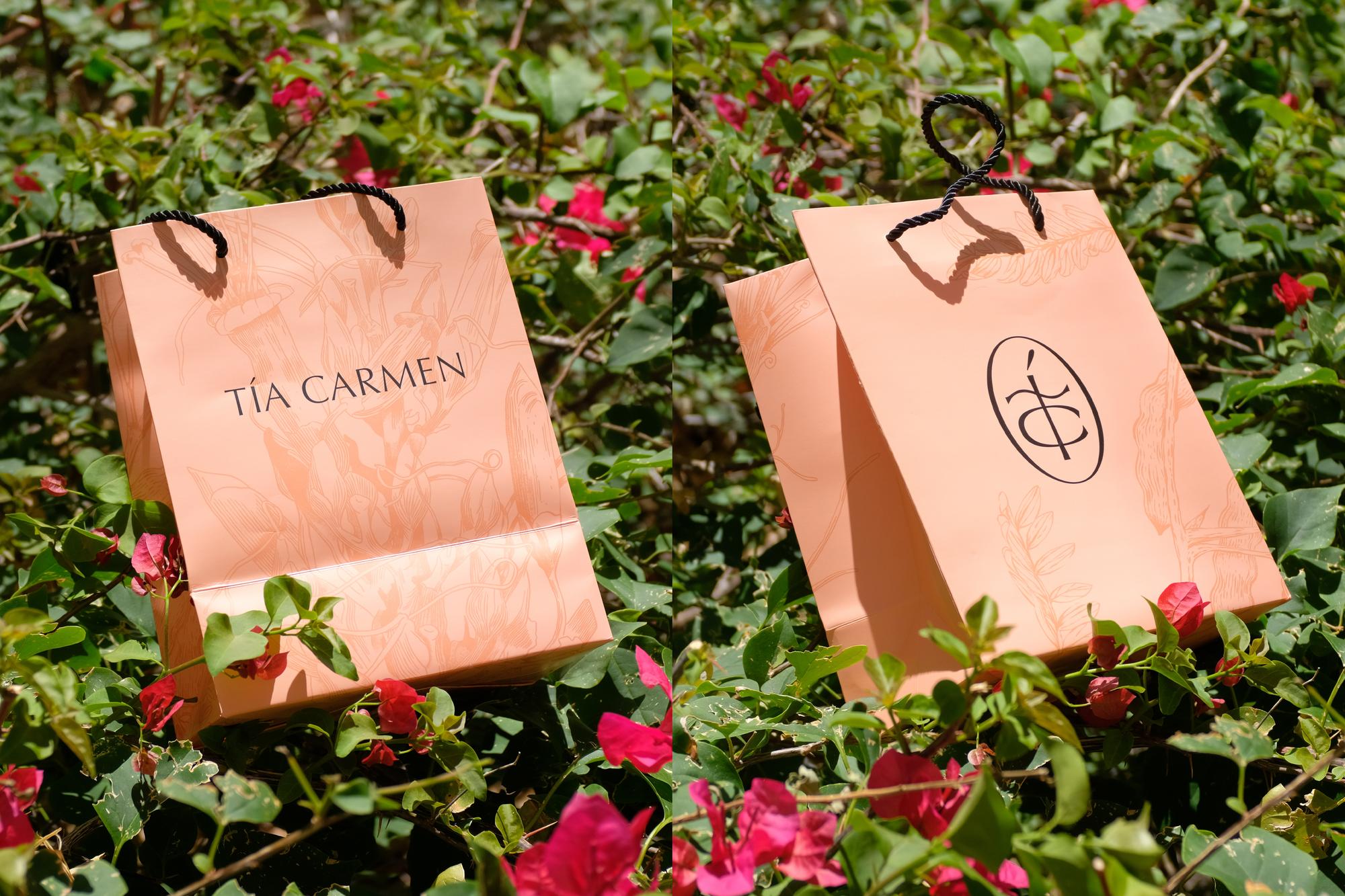 Tía Carmen menu design